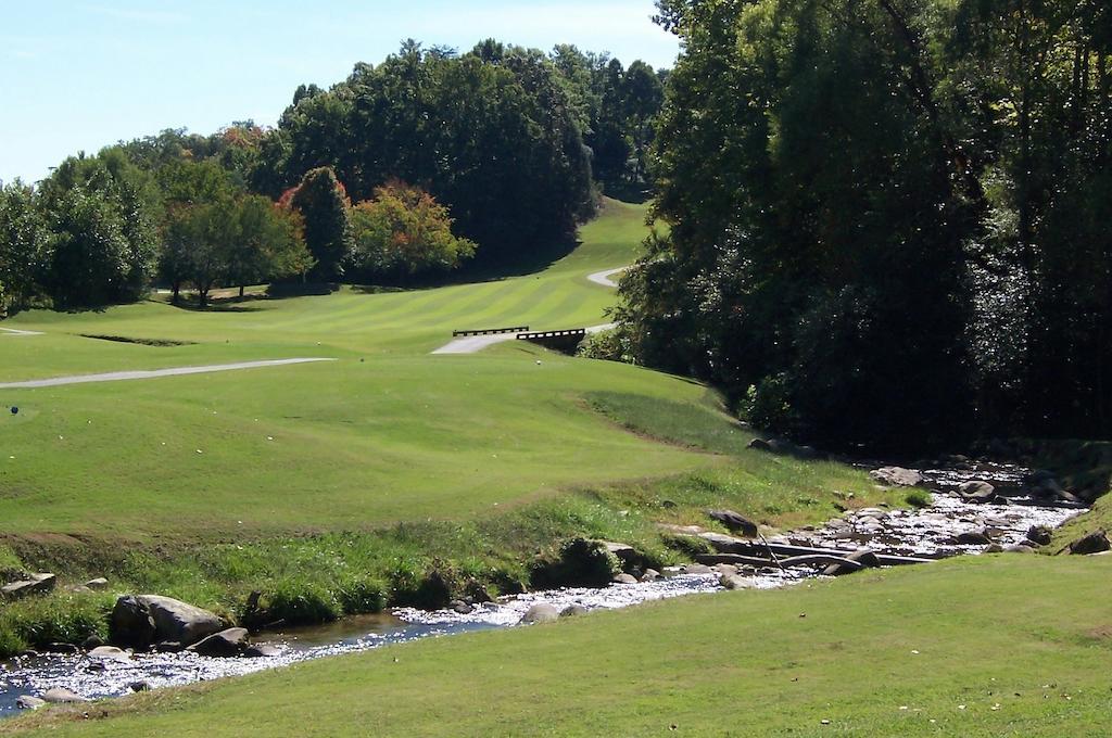 Fairways Of The Mountain Hotel Lake Lure Eksteriør billede